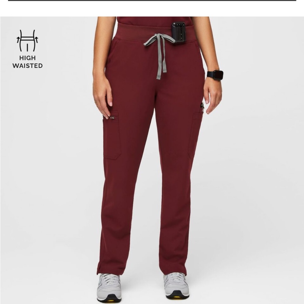 NWT- SMALL FIGS High Waisted Yola Skinny Scrub Pants